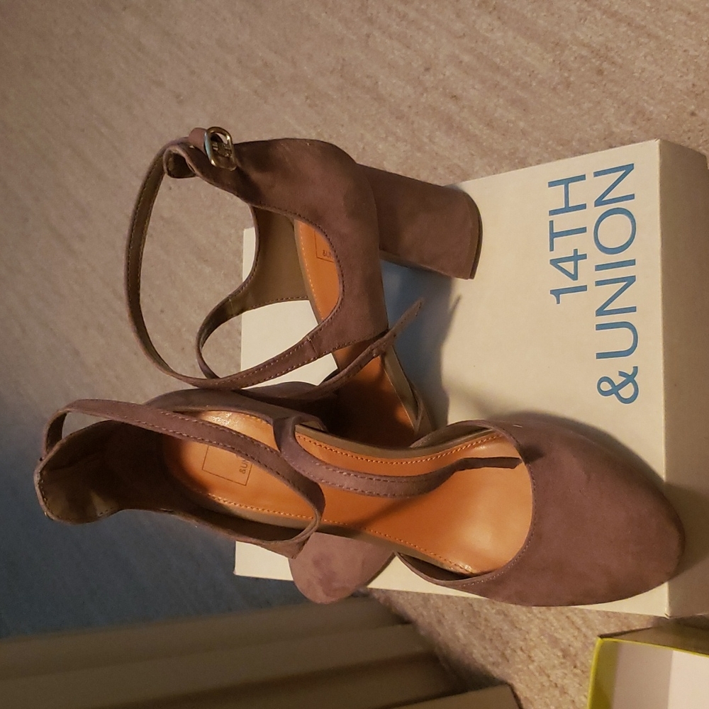 14th&Union ladies heeled strappy shoes
